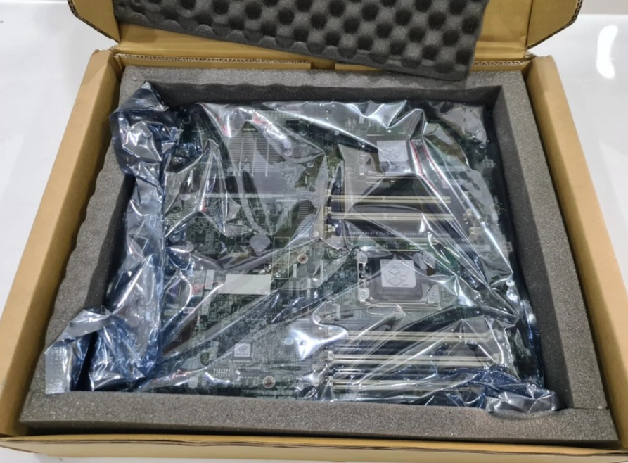 IBM 00Y7335 System Board for X3630 M4