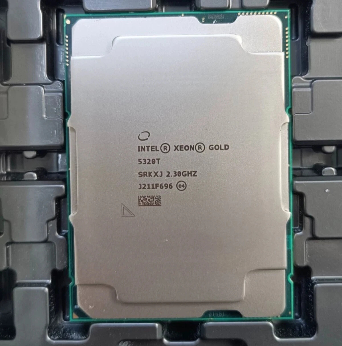 Intel Xeon Gold 5320T Server Processor (QS CPU 2.3GHz 20Cores 40 Threads LGA4189)